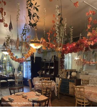The beautifully decorated interior is
ever-changing with the seasons.