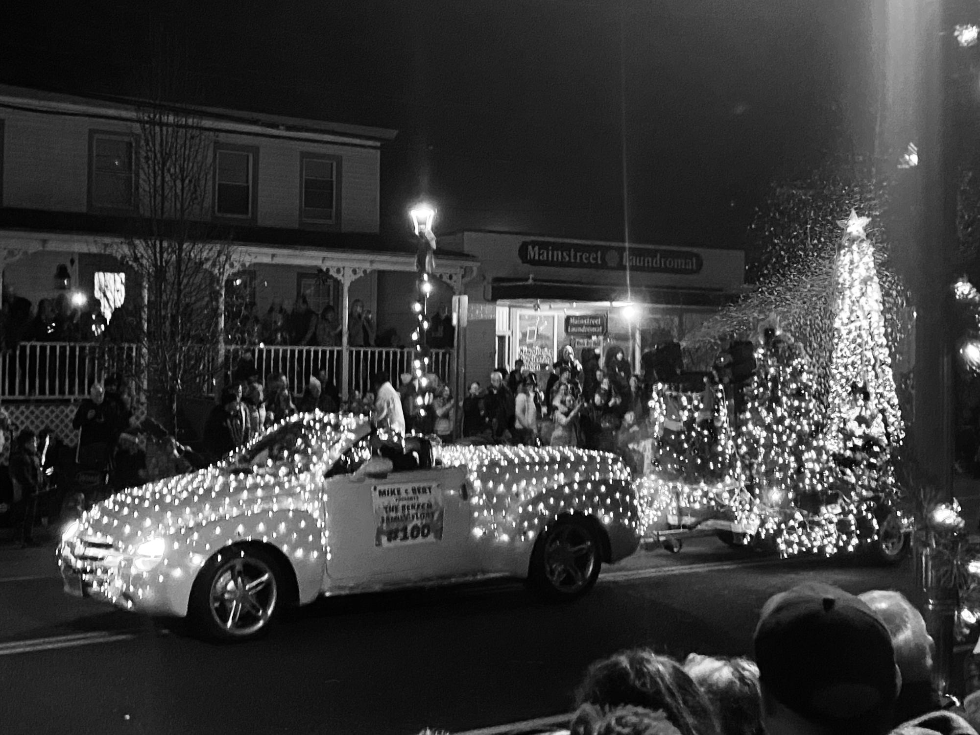 Niantic Light Parade