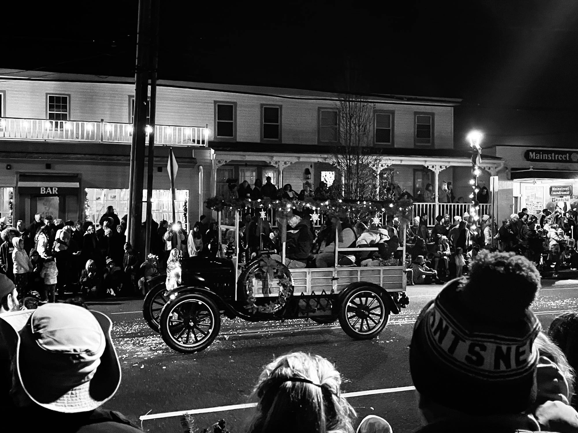 Niantic Light Parade