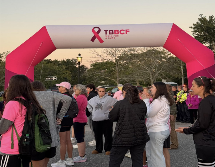 EL Wears Pink For Breast Cancer Awareness
